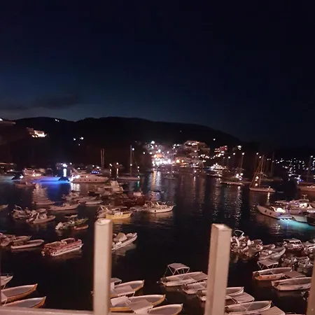 La Baia Hotel