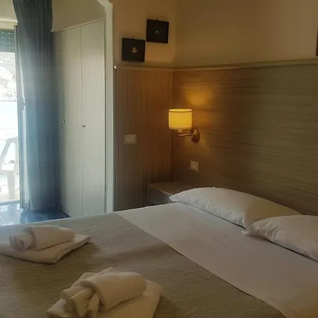 Hotel La Baia 3*