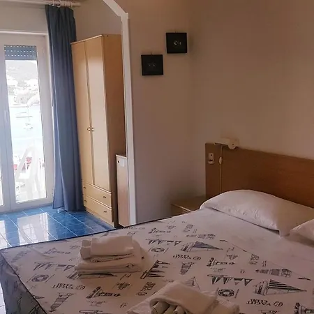Hotel La Baia 3*