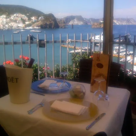 Hotel La Baia