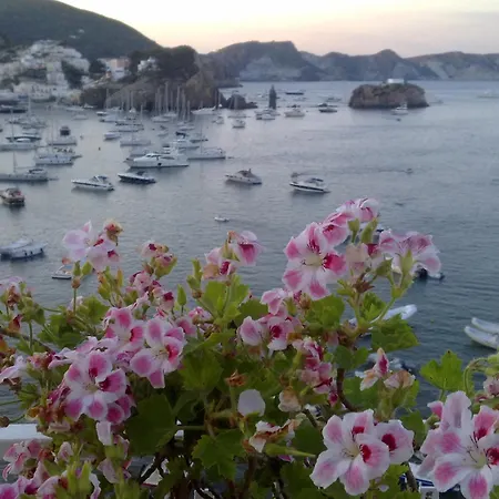 Hotel La Baia Ponza