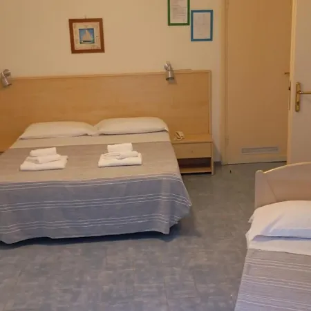 Hotel La Baia 3*