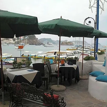 La Baia Hotel 3*
