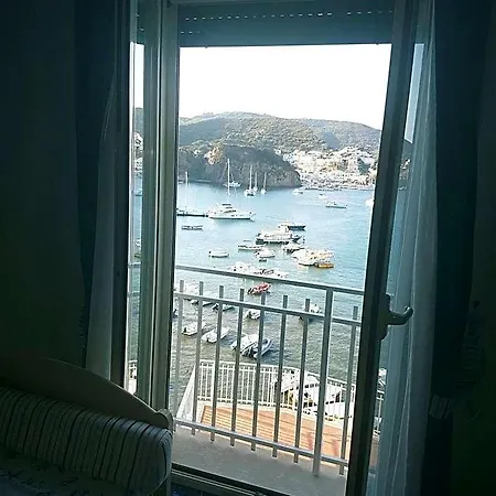 Hotel La Baia Ponza
